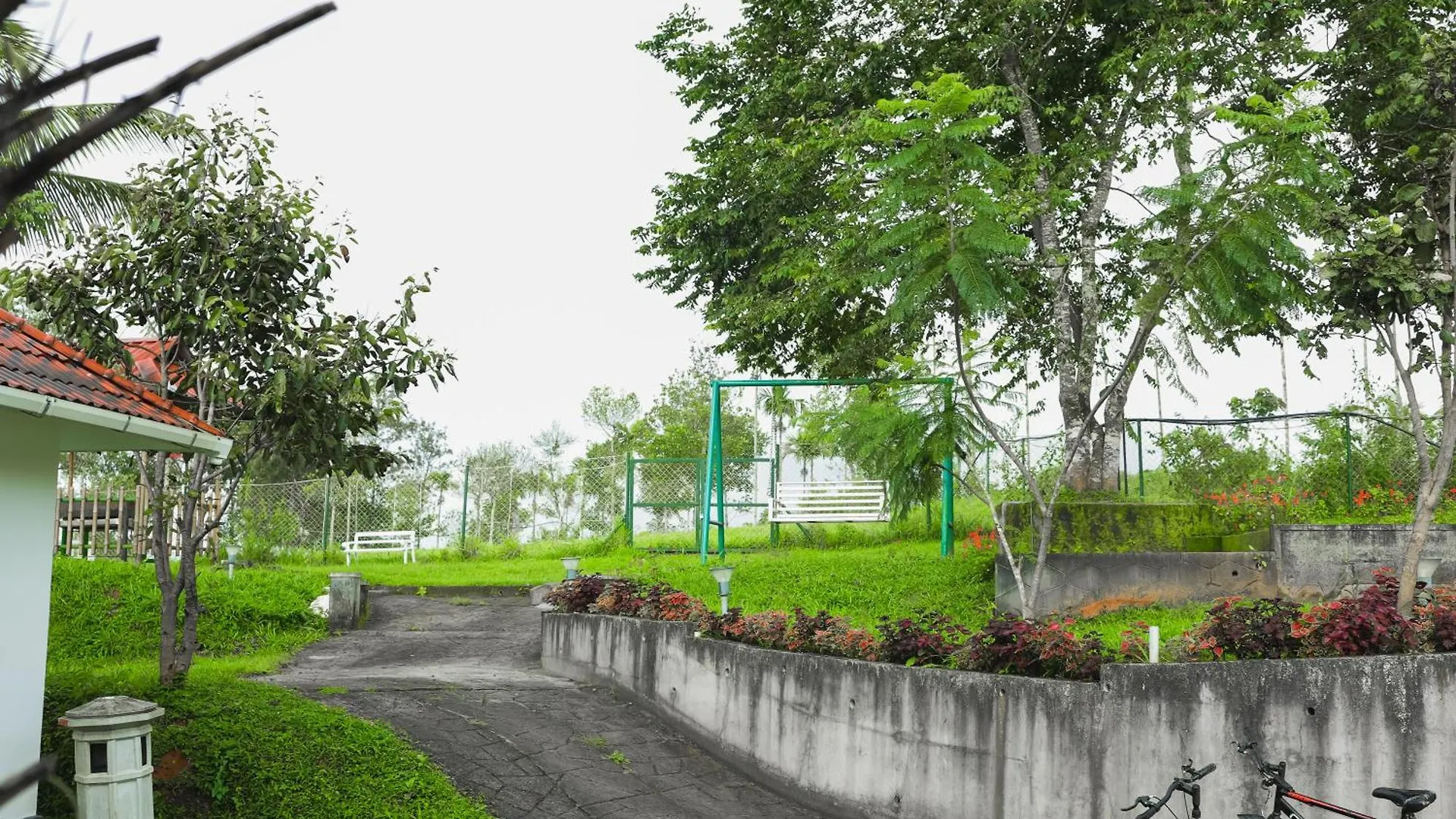 Green Ample Resorts Vaduvanchal