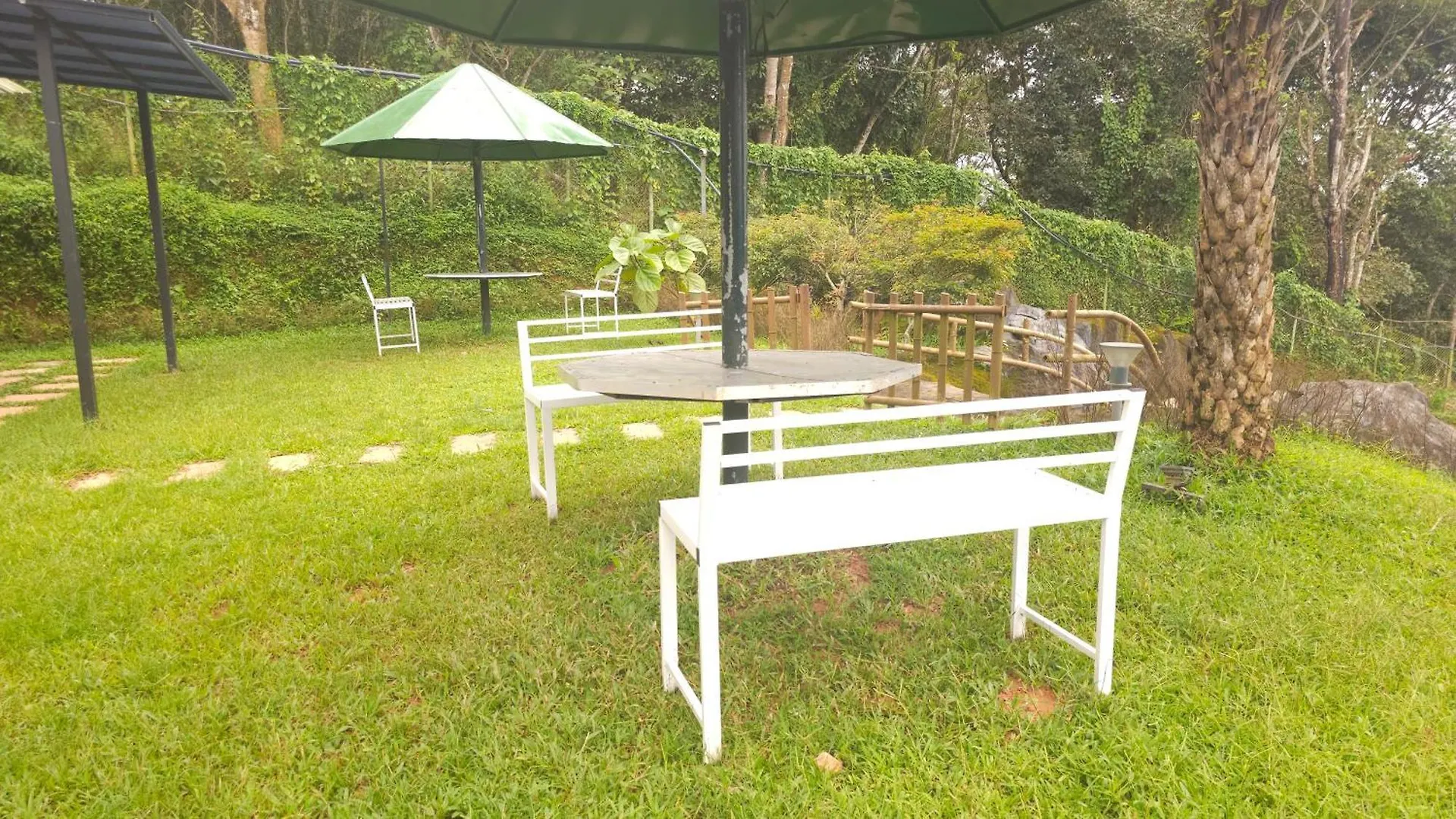 Green Ample Resorts Vaduvanchal